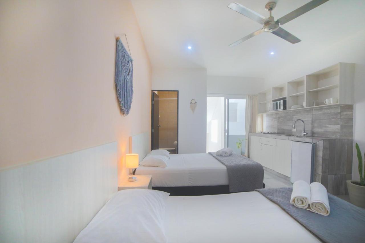 Almond Suites Playa del Carmen Exterior foto